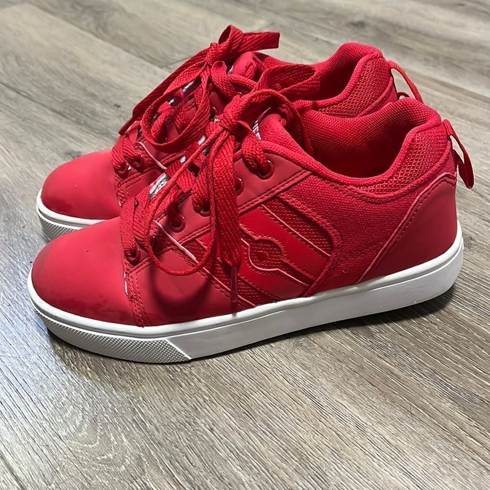 Youth HEELYS Unisex Racer 20 Wheeled Shoes Size 3 youth